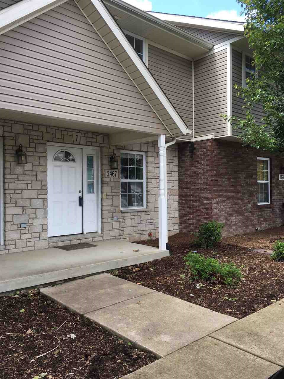 2467 S Woolery Mill Dr, Bloomington, IN 47403 photo 2