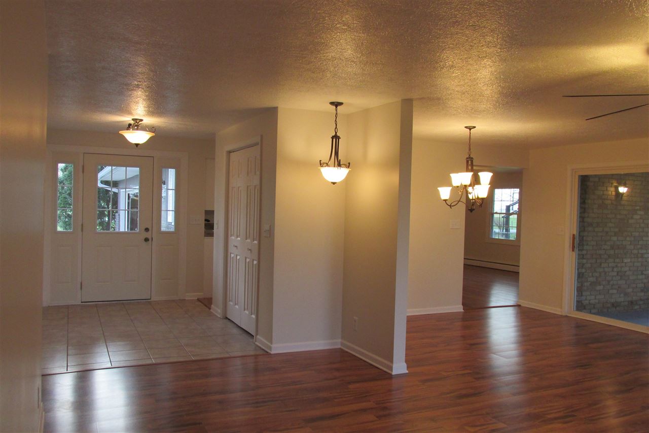 19221 N County Road 550 E, Dunkirk, IN 47336 photo 2