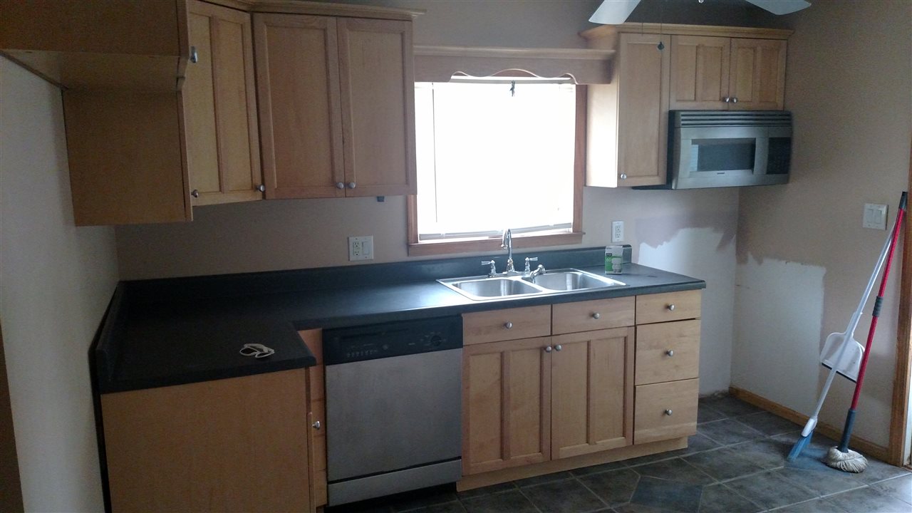 2712 Fairoak Dr, Fort Wayne, IN 46809 photo 8