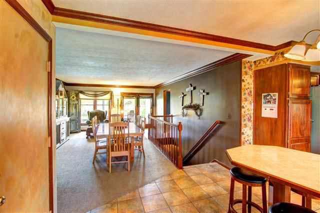 614 Fieldstone Ln, Middlebury, IN 46540 photo 9