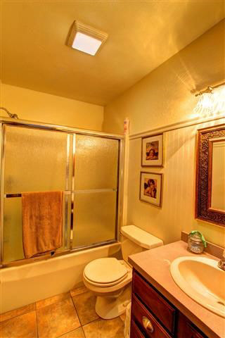 614 Fieldstone Ln, Middlebury, IN 46540 photo 13