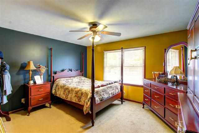 614 Fieldstone Ln, Middlebury, IN 46540 photo 14