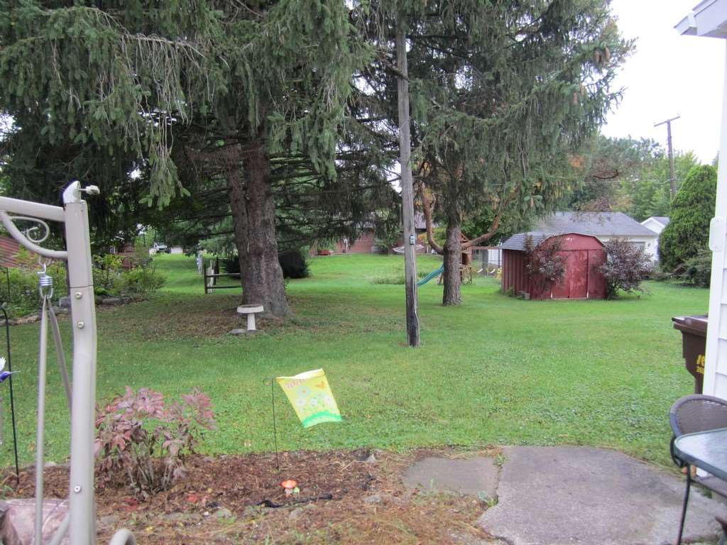 515 W Maple St, Waterloo, IN 46793 photo 18