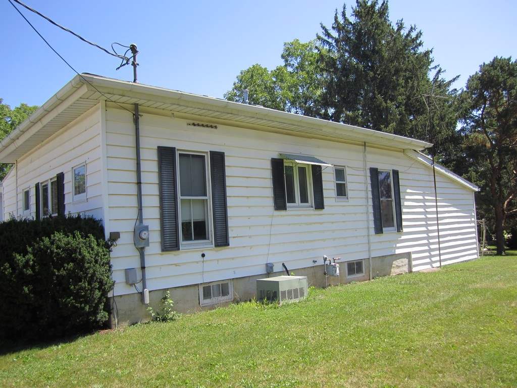 515 W Maple St, Waterloo, IN 46793 photo 23