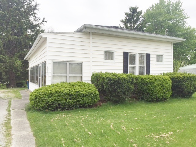 515 W Maple St, Waterloo, IN 46793 photo 1