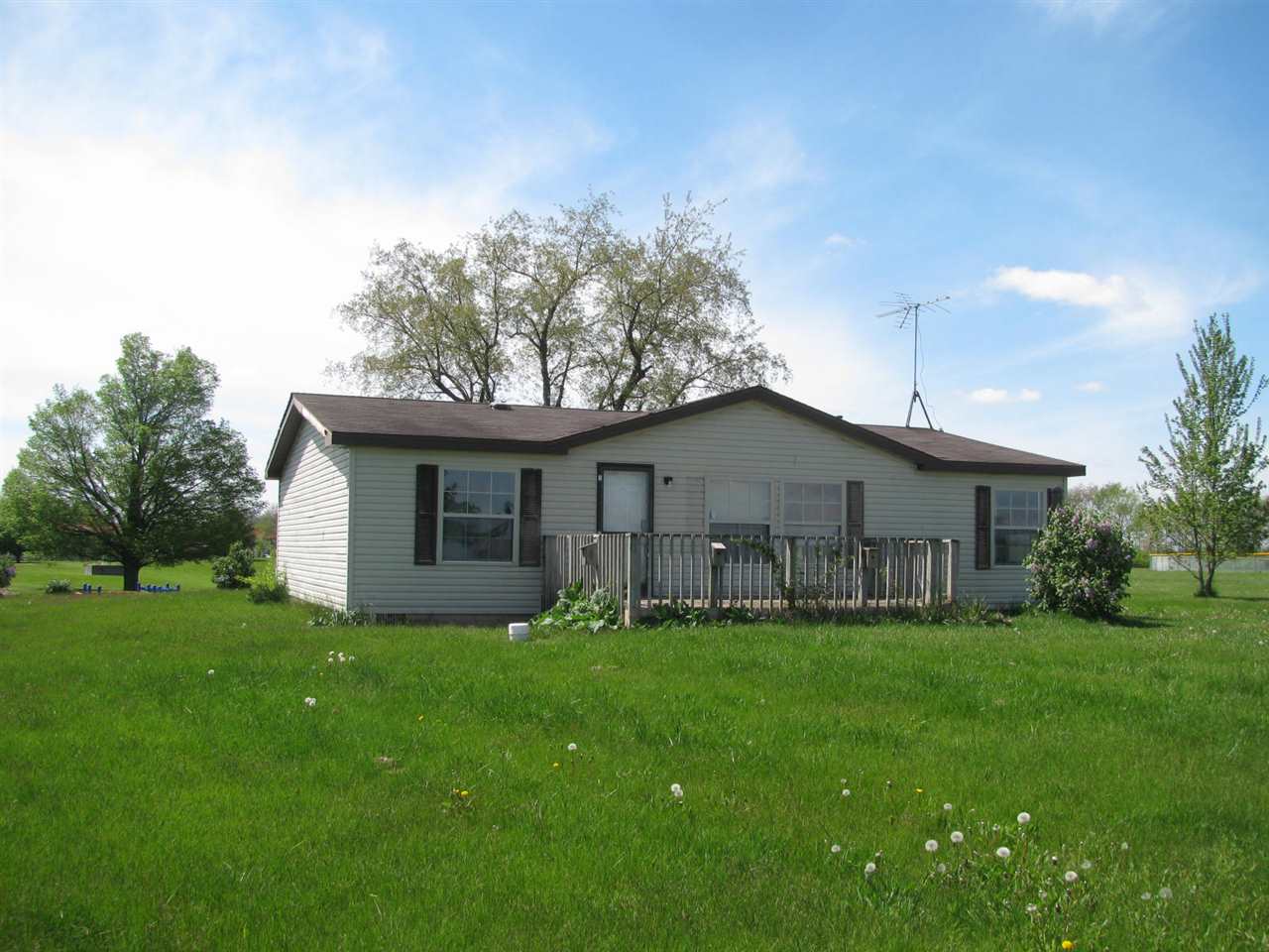5800 N 50 E, Howe, IN 46746 photo 1