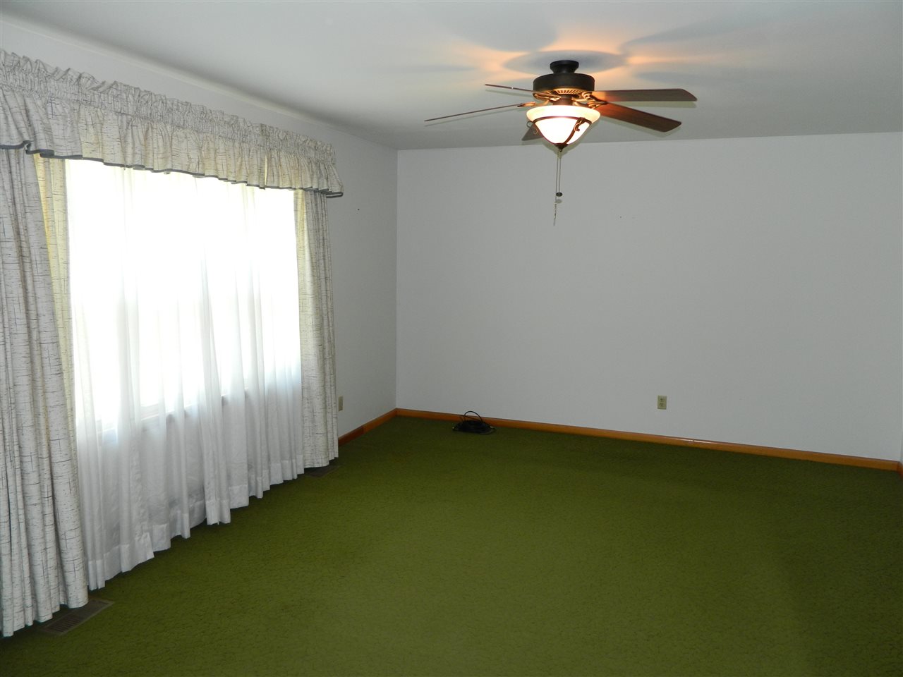 28 Keith Rd, Williams, IN 47470 photo 2