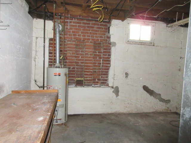 401 William St, Howe, IN 46746 photo 28