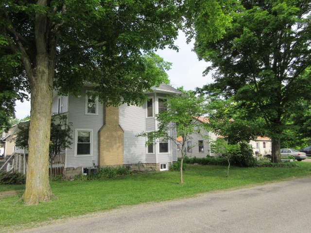 401 William St, Howe, IN 46746 photo 33