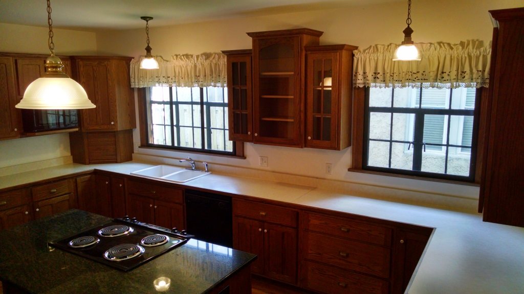 604 N Main St, Auburn, IN 46706 photo 6