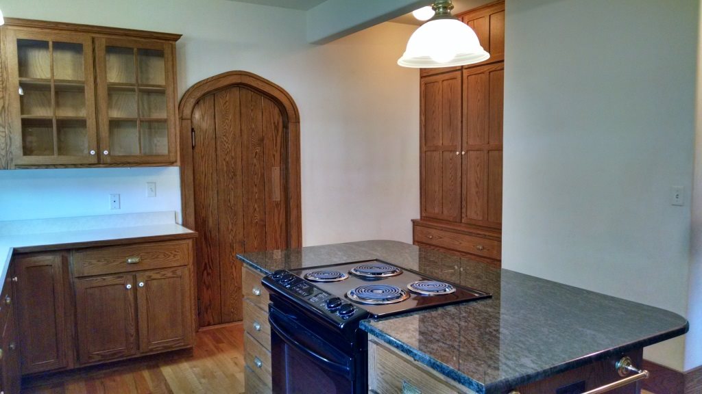 604 N Main St, Auburn, IN 46706 photo 7