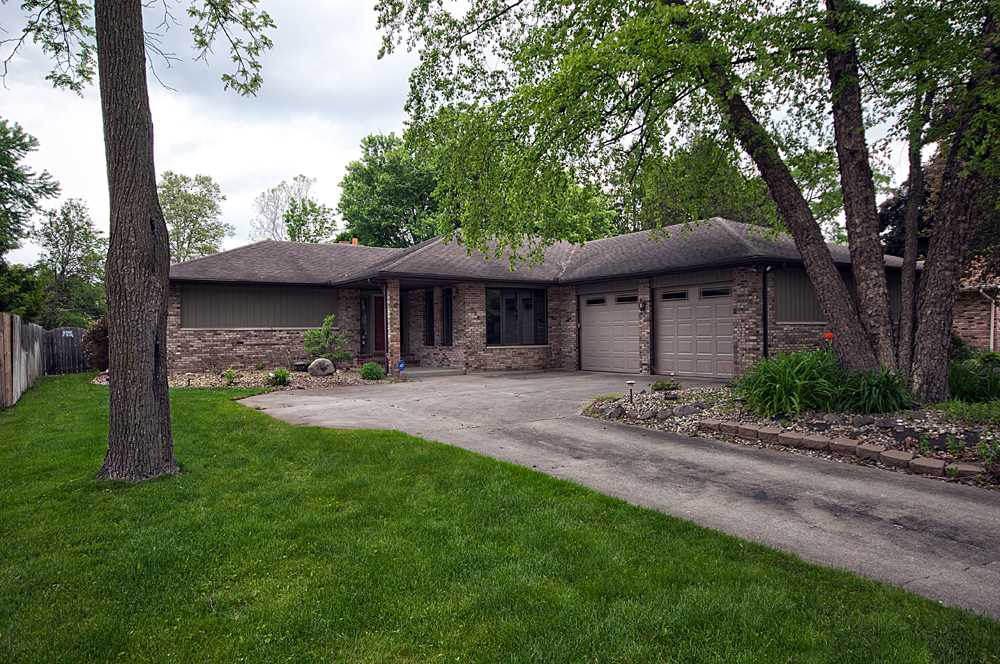 23263 Circle Ln, Elkhart, IN 46514 photo 1