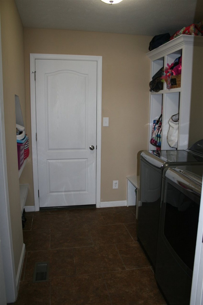 13523 Wildflower Dr, Evansville, IN 47725 photo 11