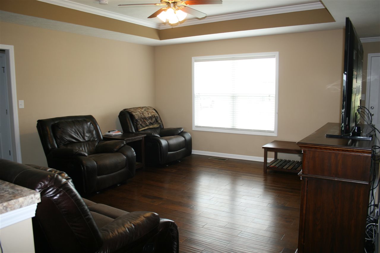 13523 Wildflower Dr, Evansville, IN 47725 photo 4