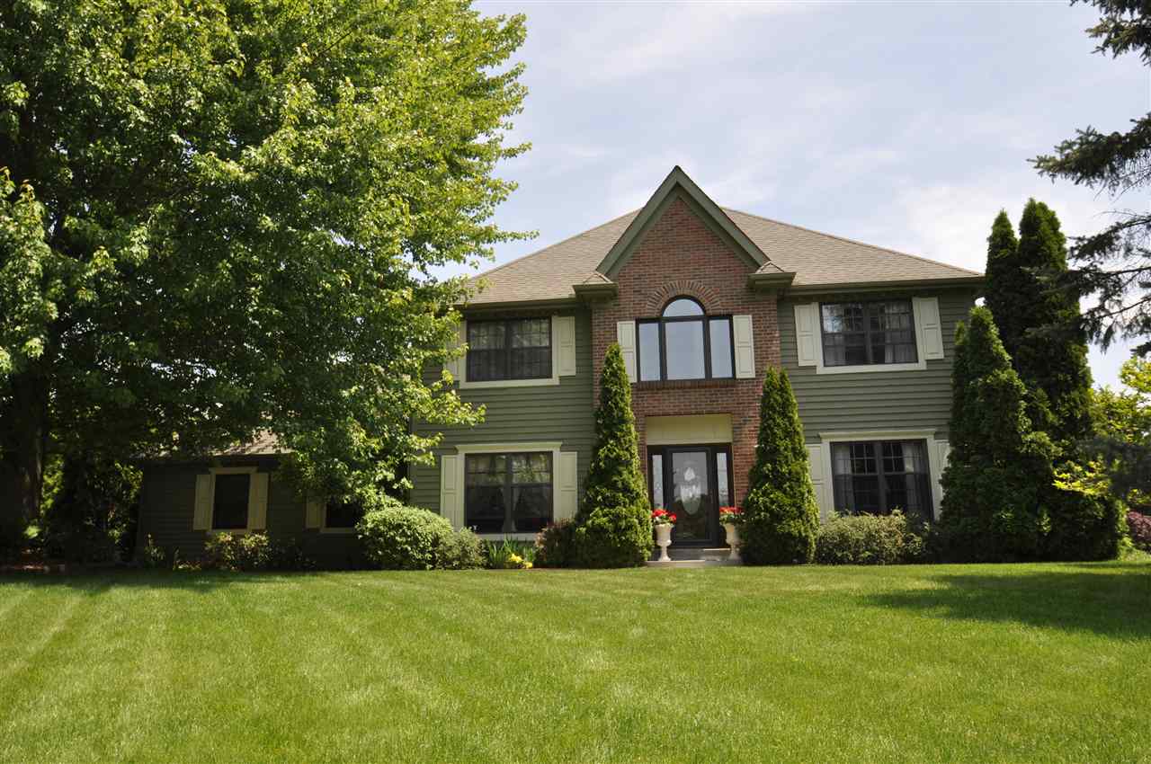 51680 Bluffside Ct, Granger, IN 46530 photo 1