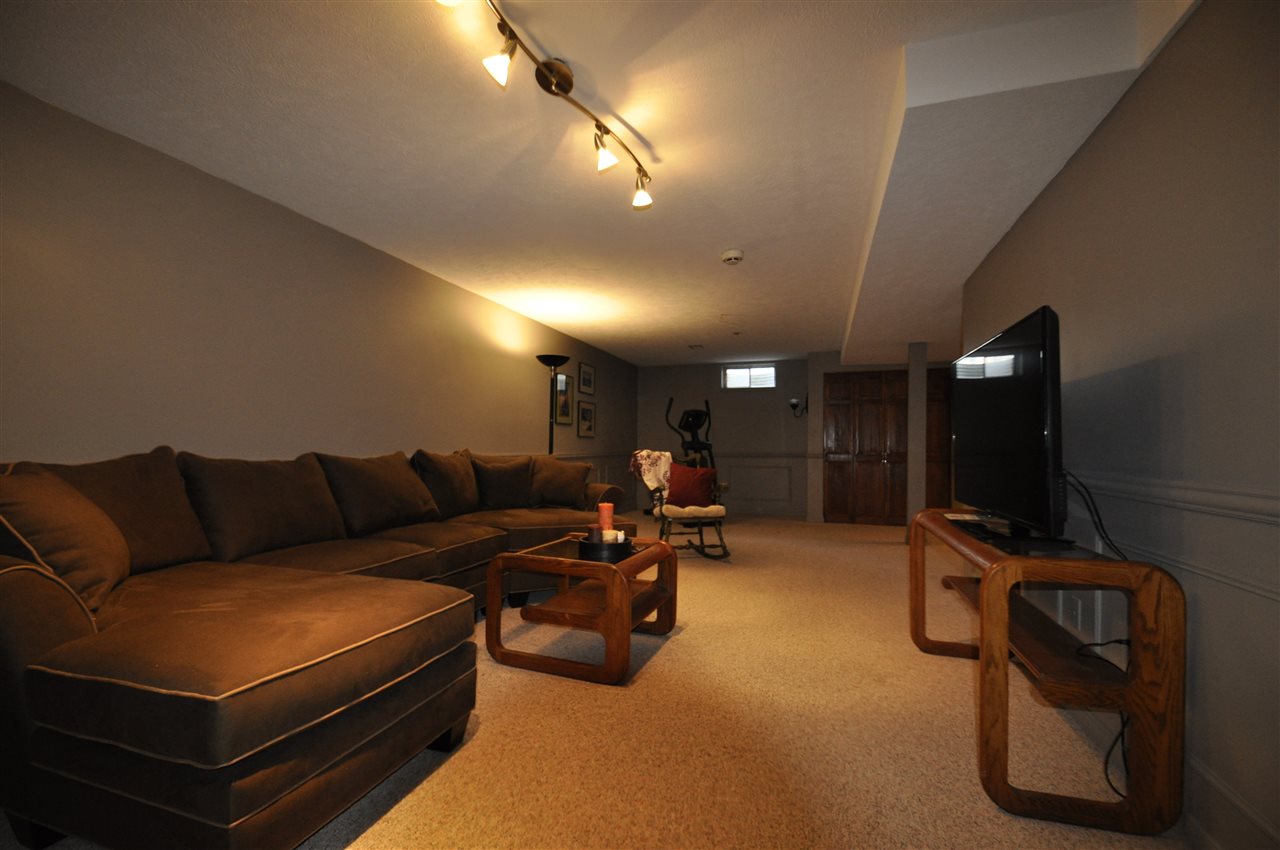51680 Bluffside Ct, Granger, IN 46530 photo 21