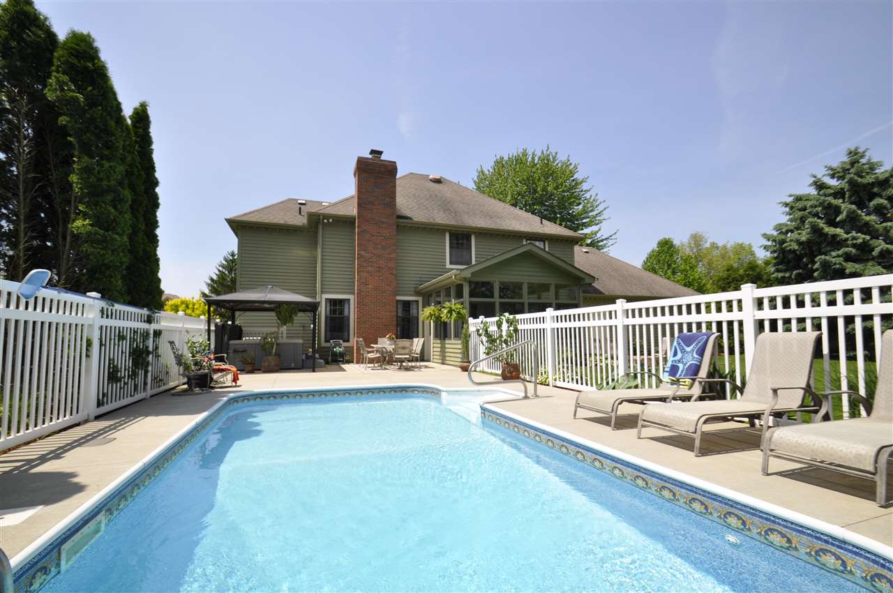 51680 Bluffside Ct, Granger, IN 46530 photo 22