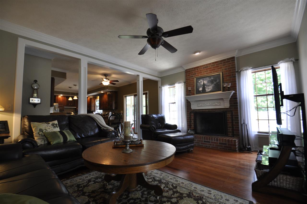 51680 Bluffside Ct, Granger, IN 46530 photo 9