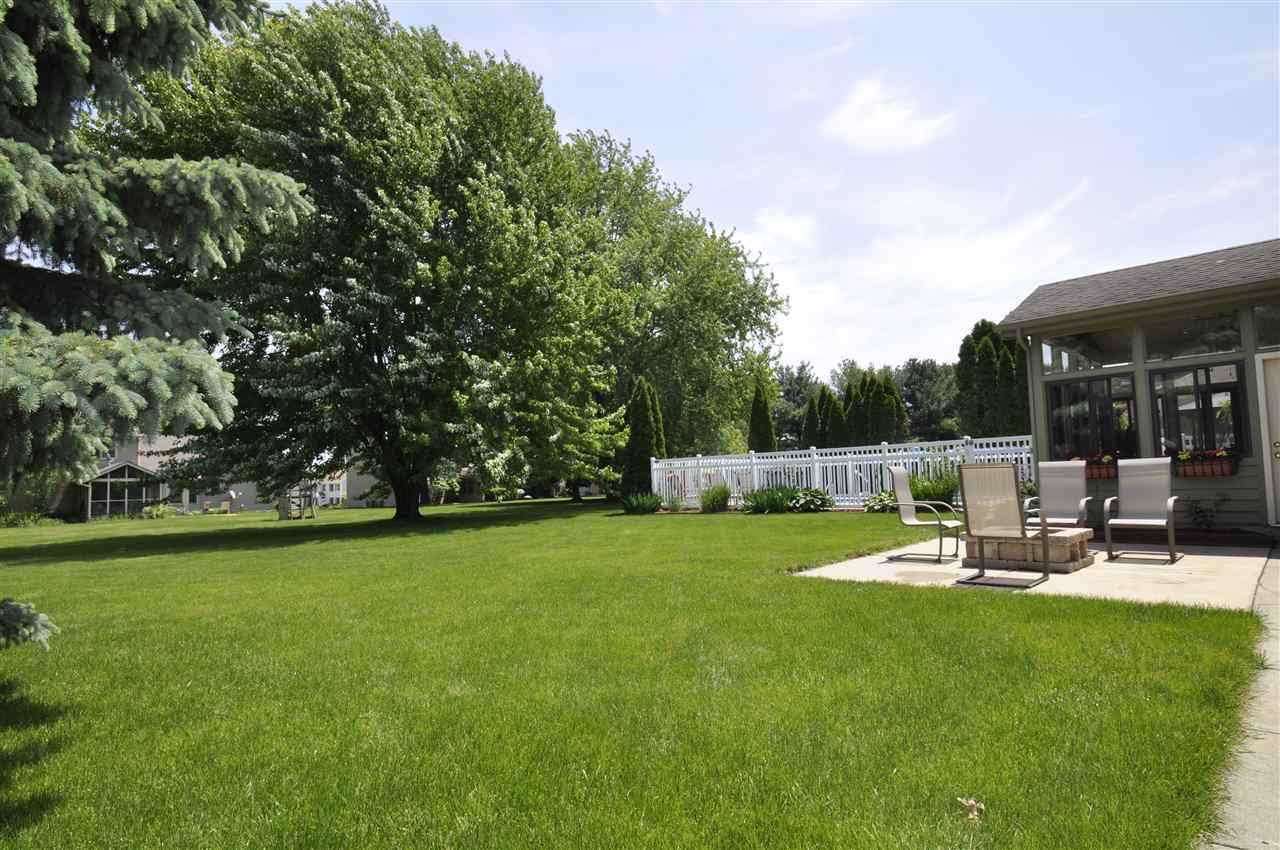51680 Bluffside Ct, Granger, IN 46530 photo 27
