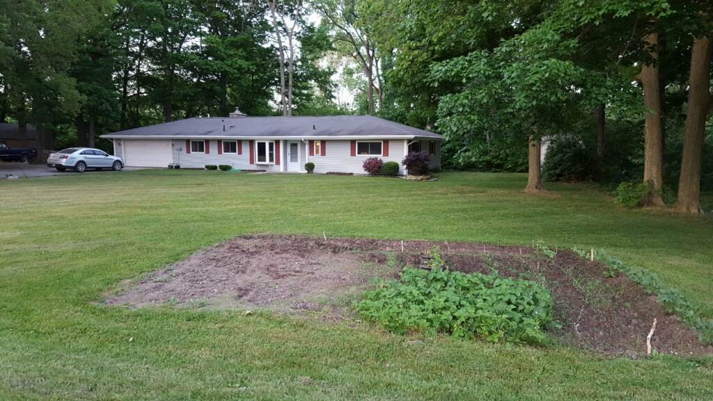 70 Skyline Dr, Garrett, IN 46738 photo 1