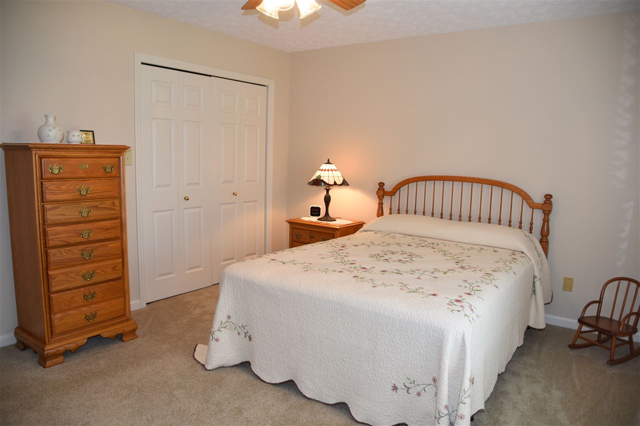 1011 Sherbrooke Dr, Bloomington, IN 47401 photo 8