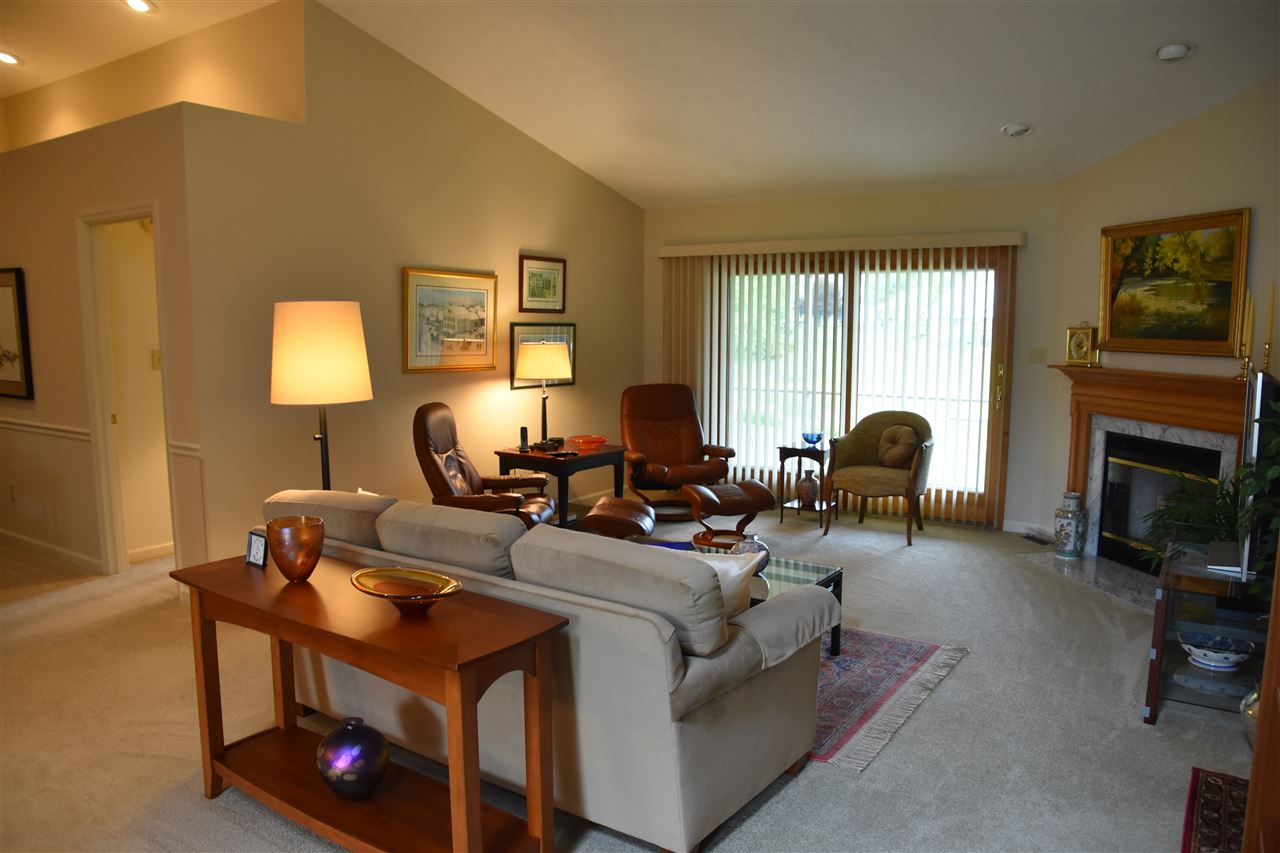 1011 Sherbrooke Dr, Bloomington, IN 47401 photo 2