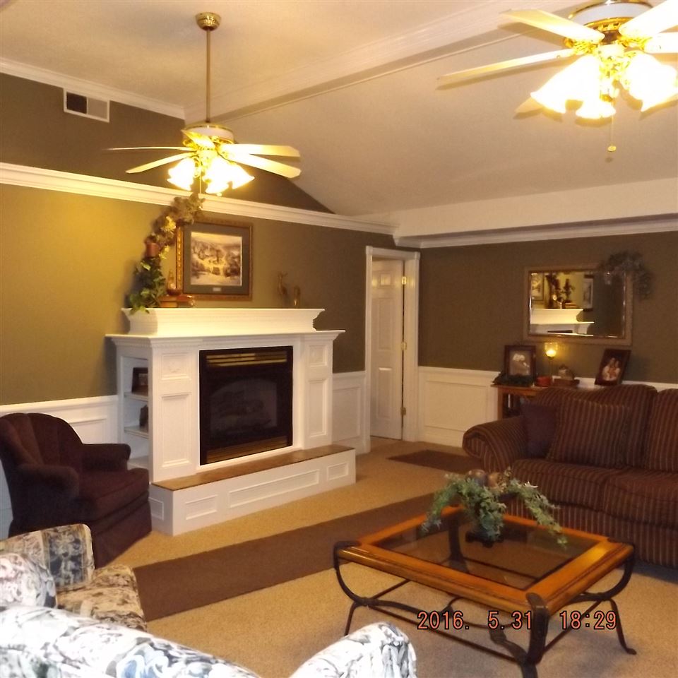 10308 N Nashville, Pendleton, IN 46064 photo 4