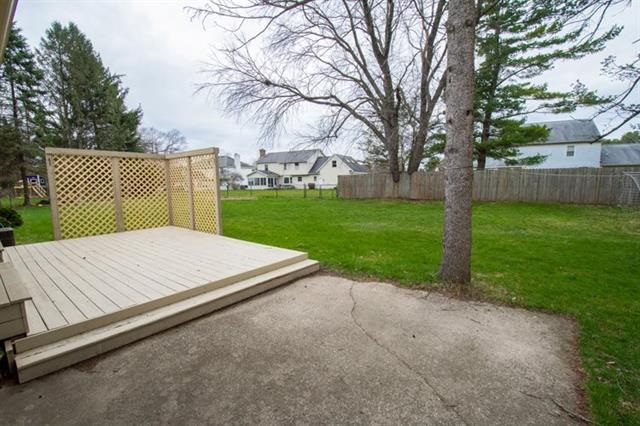 15611 Pine Tree, Granger, IN 46530 photo 25