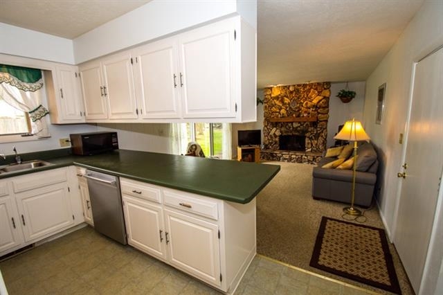15611 Pine Tree, Granger, IN 46530 photo 3