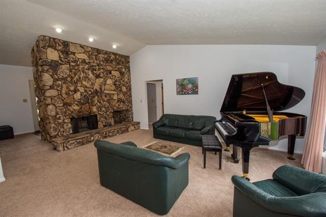 15611 Pine Tree, Granger, IN 46530 photo 14