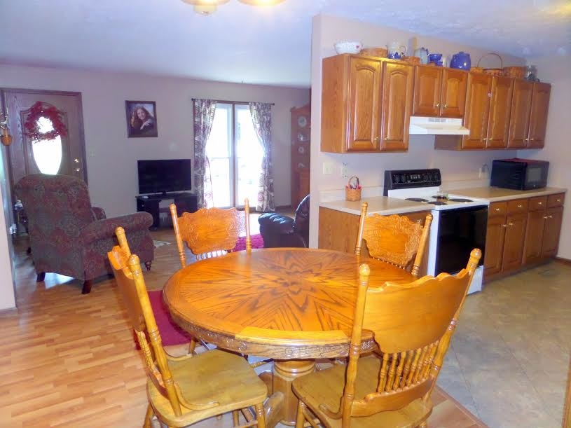 195 Carpenter Dr, Mitchell, IN 47446 photo 7