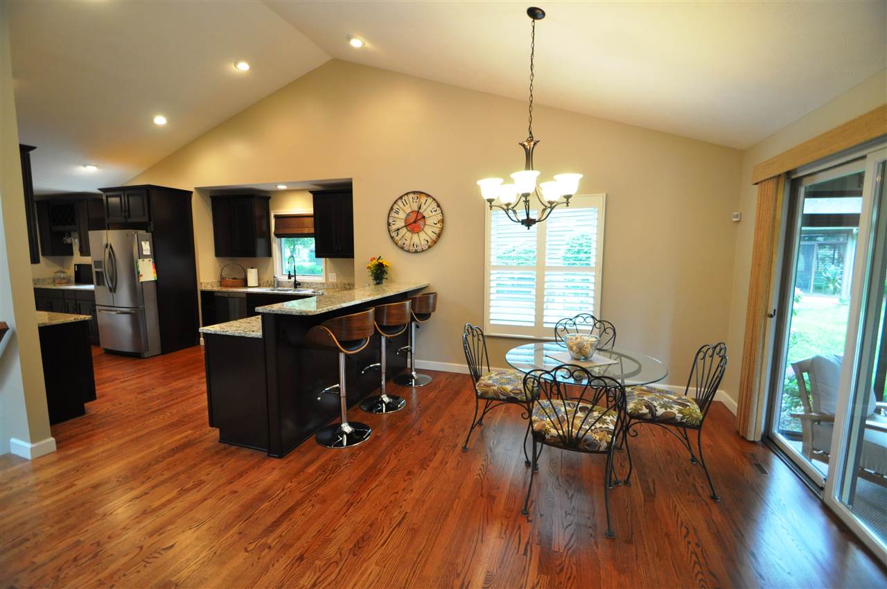 16110 Bent Tree Dr, Granger, IN 46530 photo 9