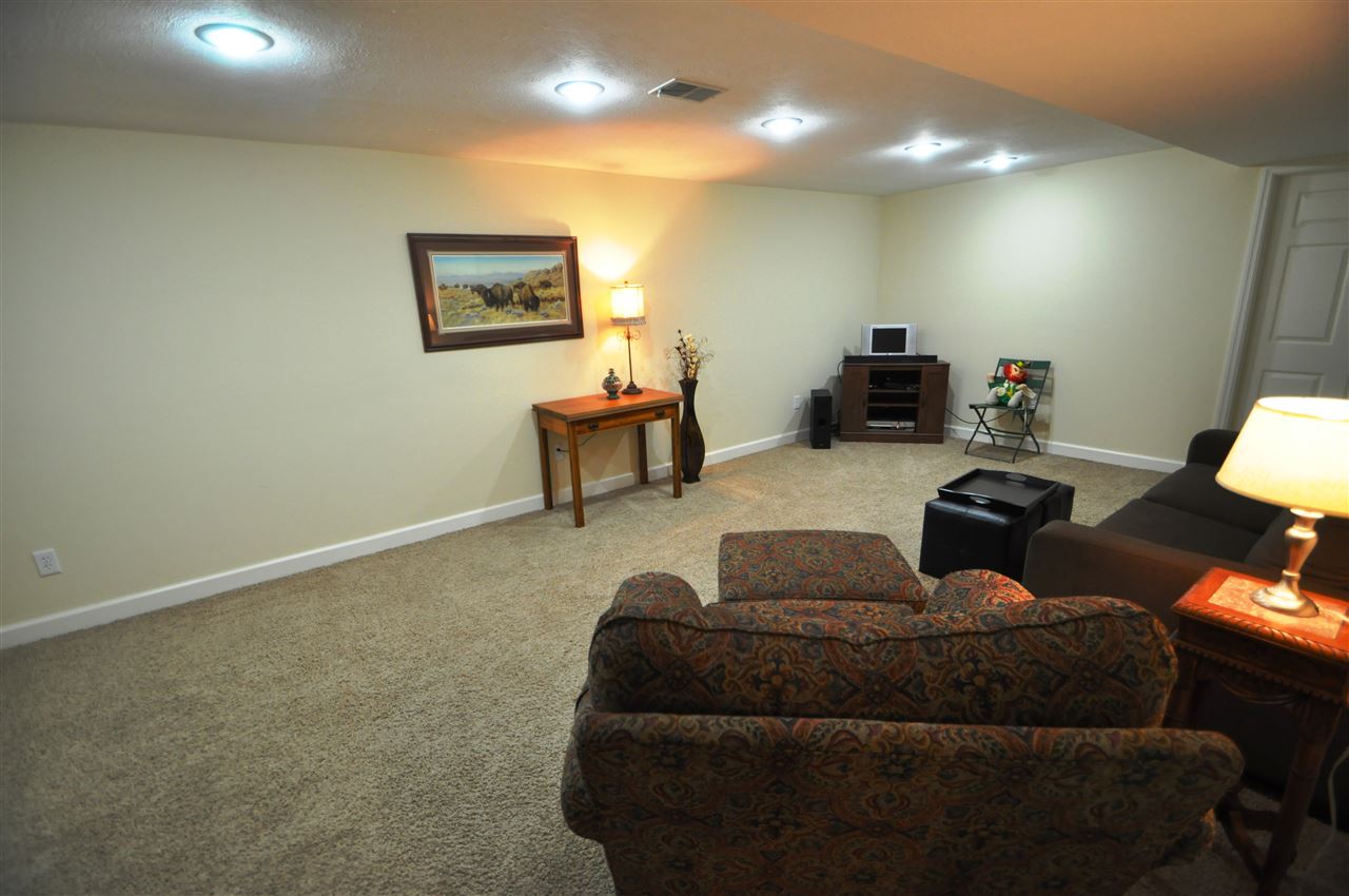 16110 Bent Tree Dr, Granger, IN 46530 photo 27