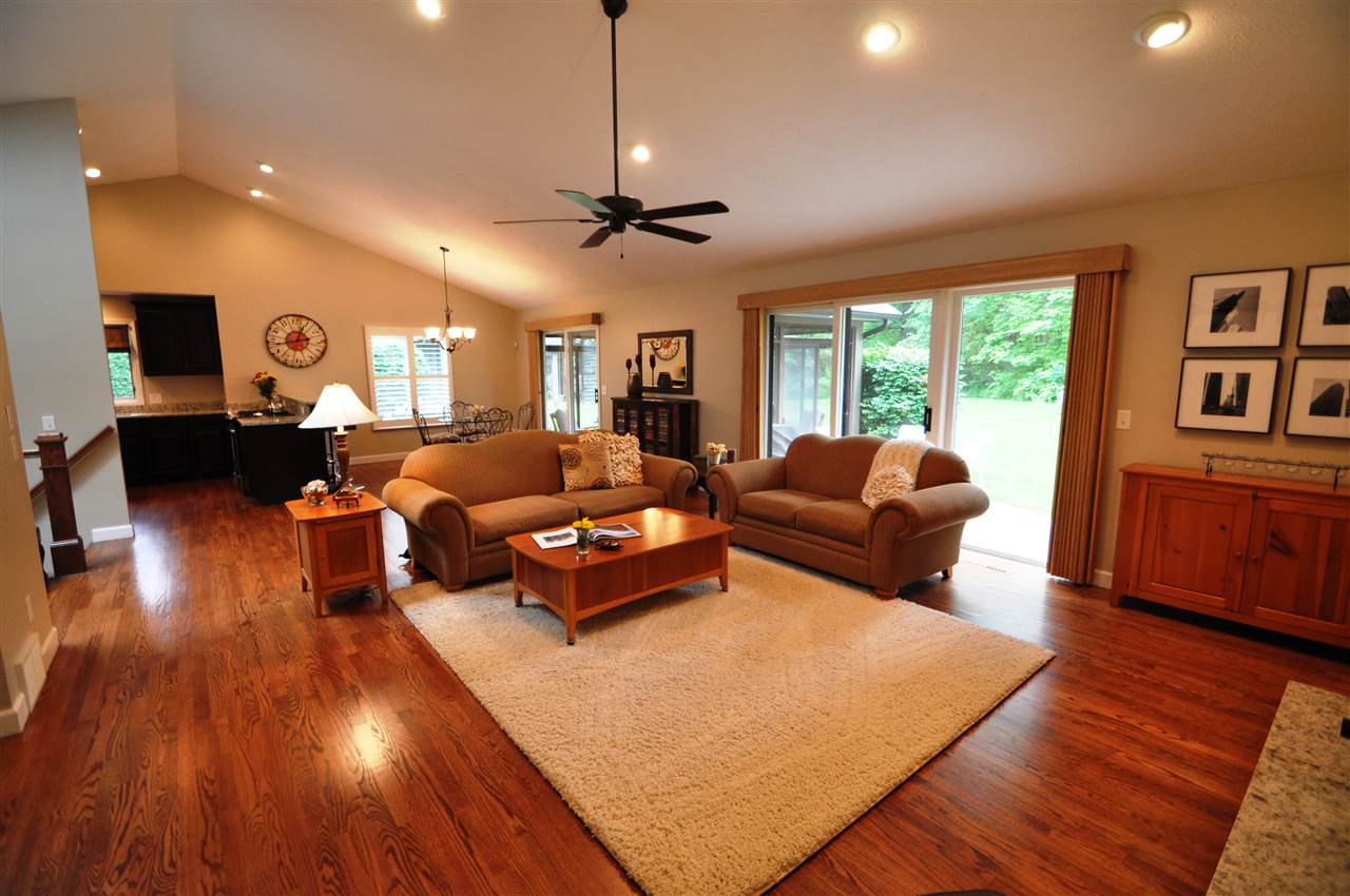 16110 Bent Tree Dr, Granger, IN 46530 photo 13
