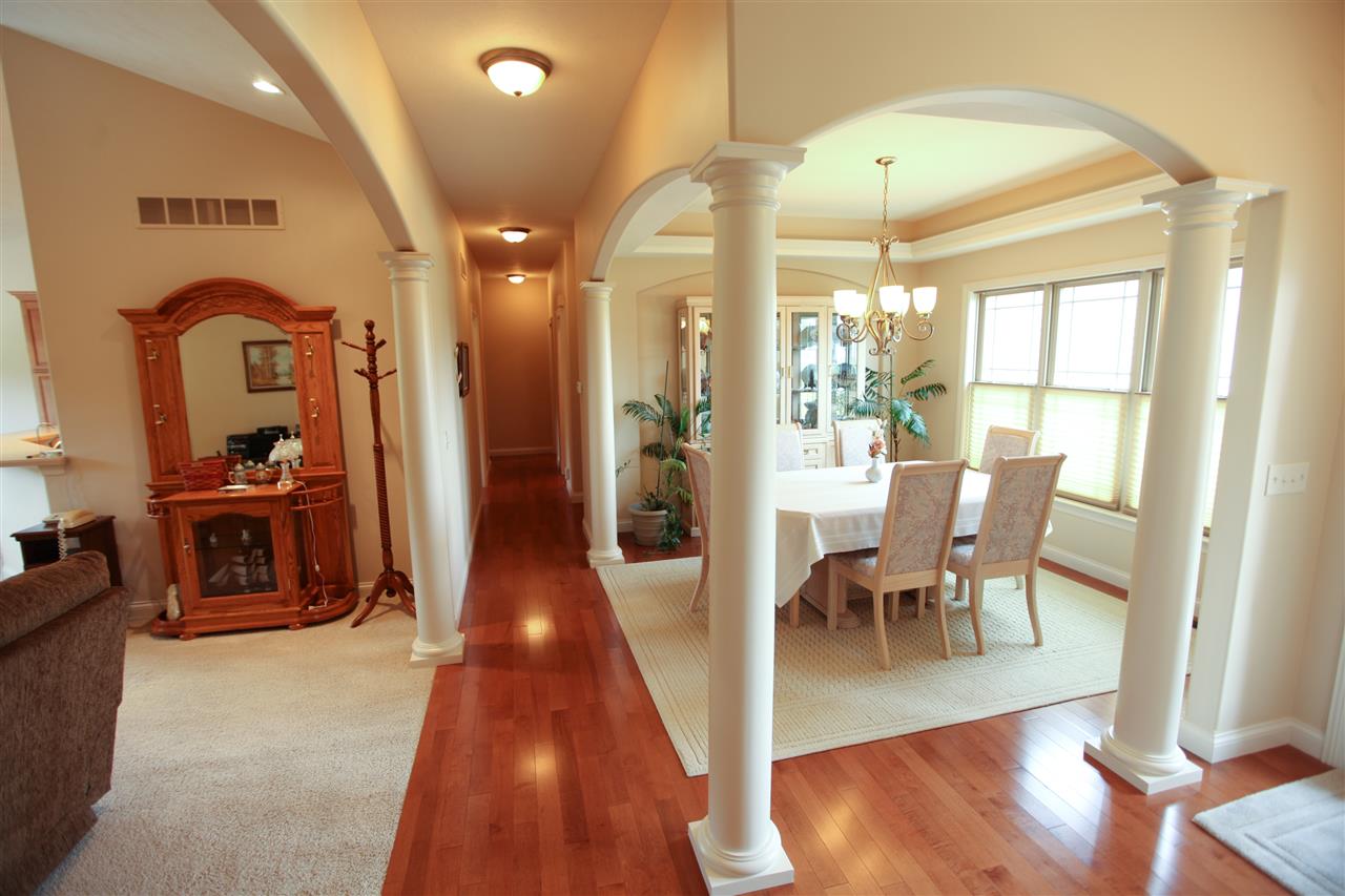 30237 Quail Pointe Dr, Granger, IN 46530 photo 3