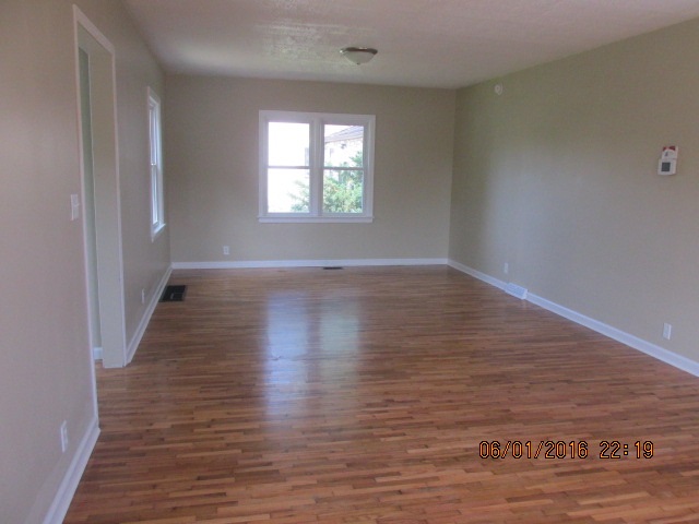 2201 Berkey Ave, Goshen, IN 46526 photo 4