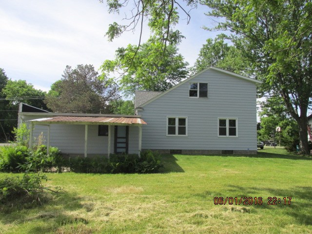 2201 Berkey Ave, Goshen, IN 46526 photo 3