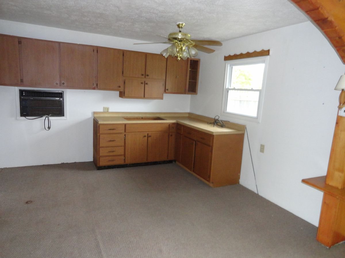 2010 E Nixon Dr, Bloomington, IN 47401 photo 5