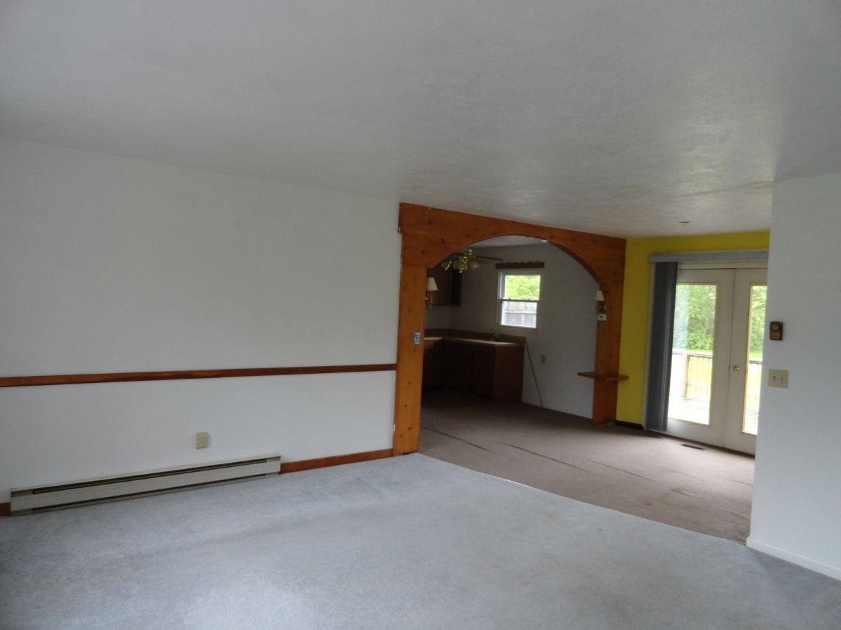2010 E Nixon Dr, Bloomington, IN 47401 photo 3