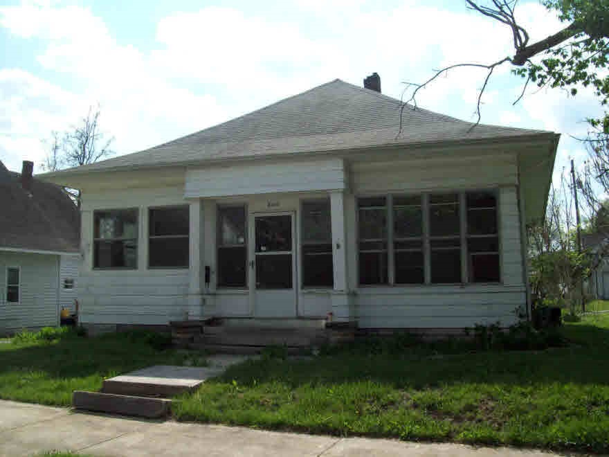 2117 H St, Bedford, IN 47421 photo 1