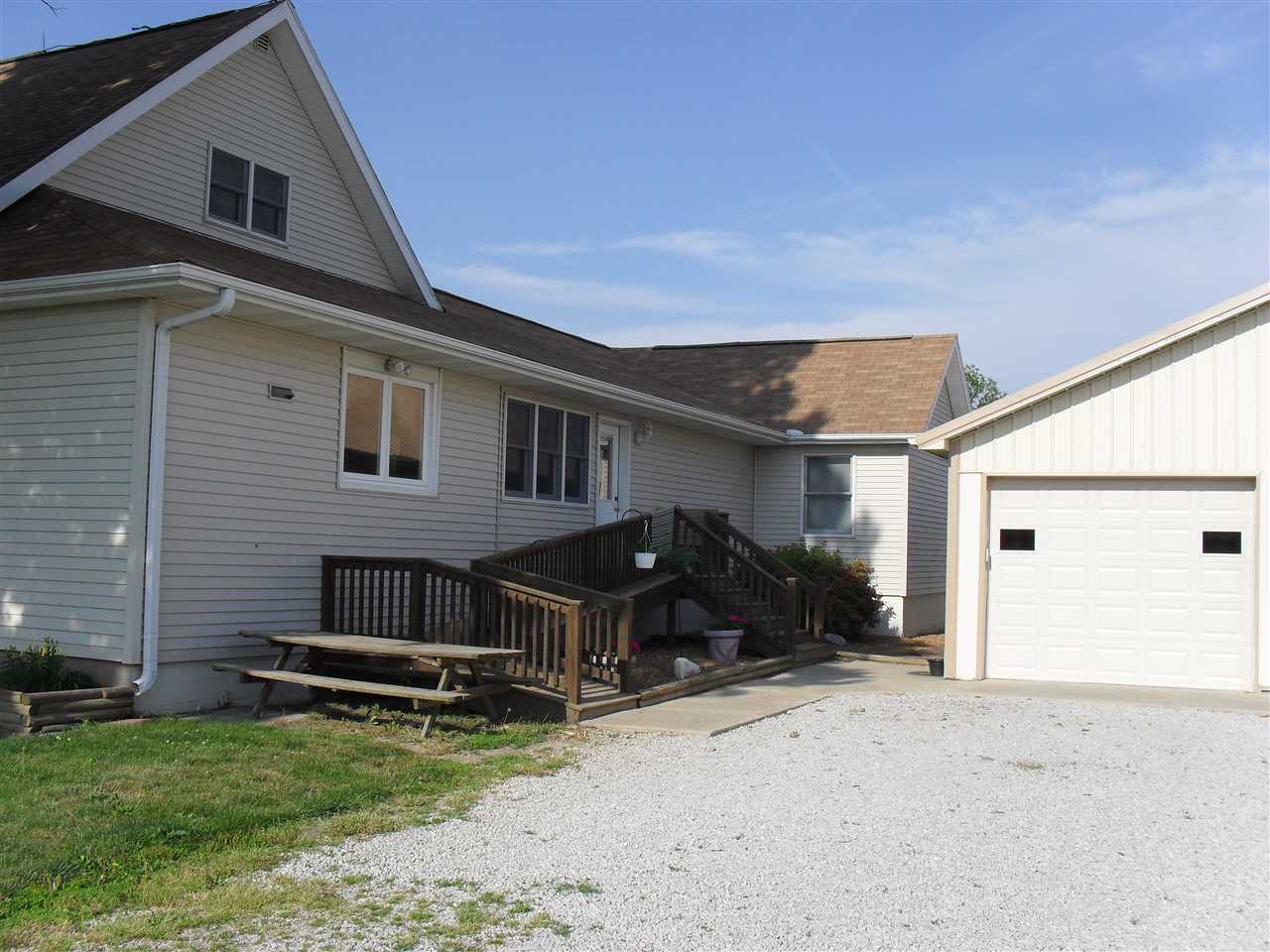1256 E 250 S, Bringhurst, IN 46913 photo 3
