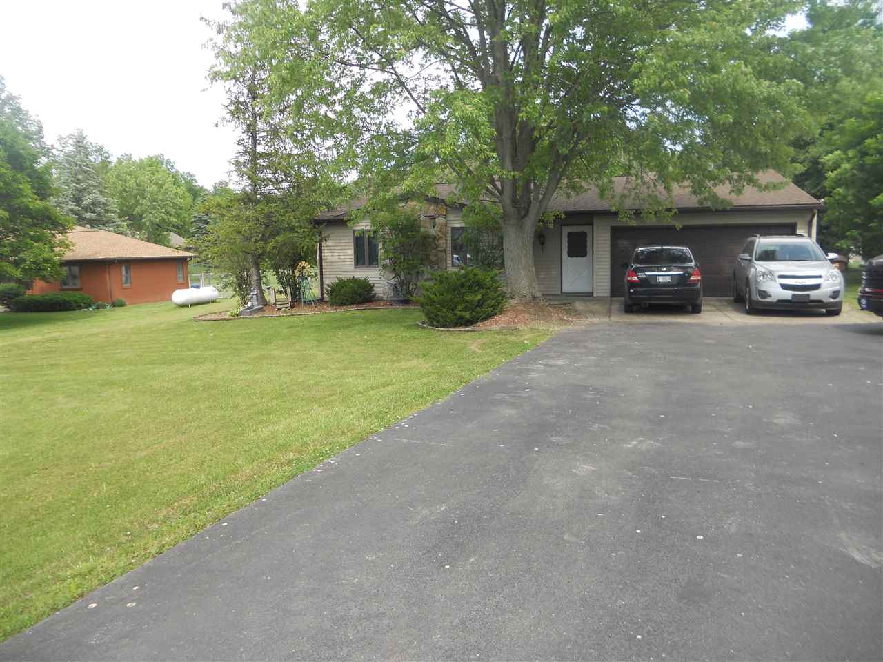 15530 Coldwater Rd, Fort Wayne, IN 46845 photo 1