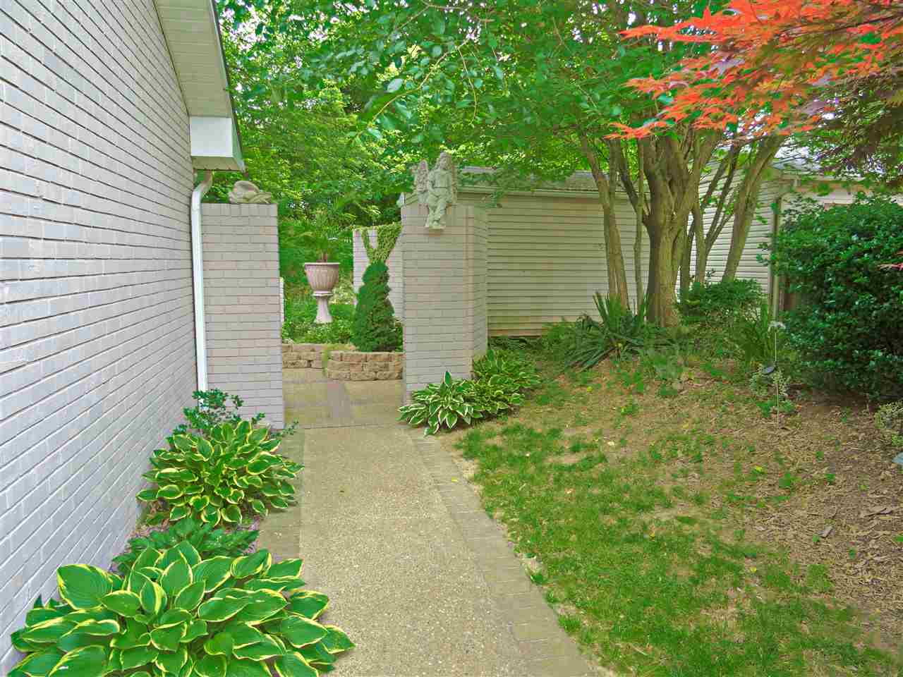 6902 Pinehurst Dr, Evansville, IN 47711 photo 20