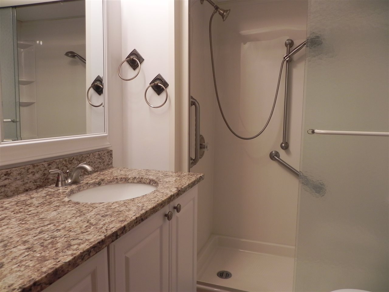 709 E Oak St, Boonville, IN 47601 photo 24