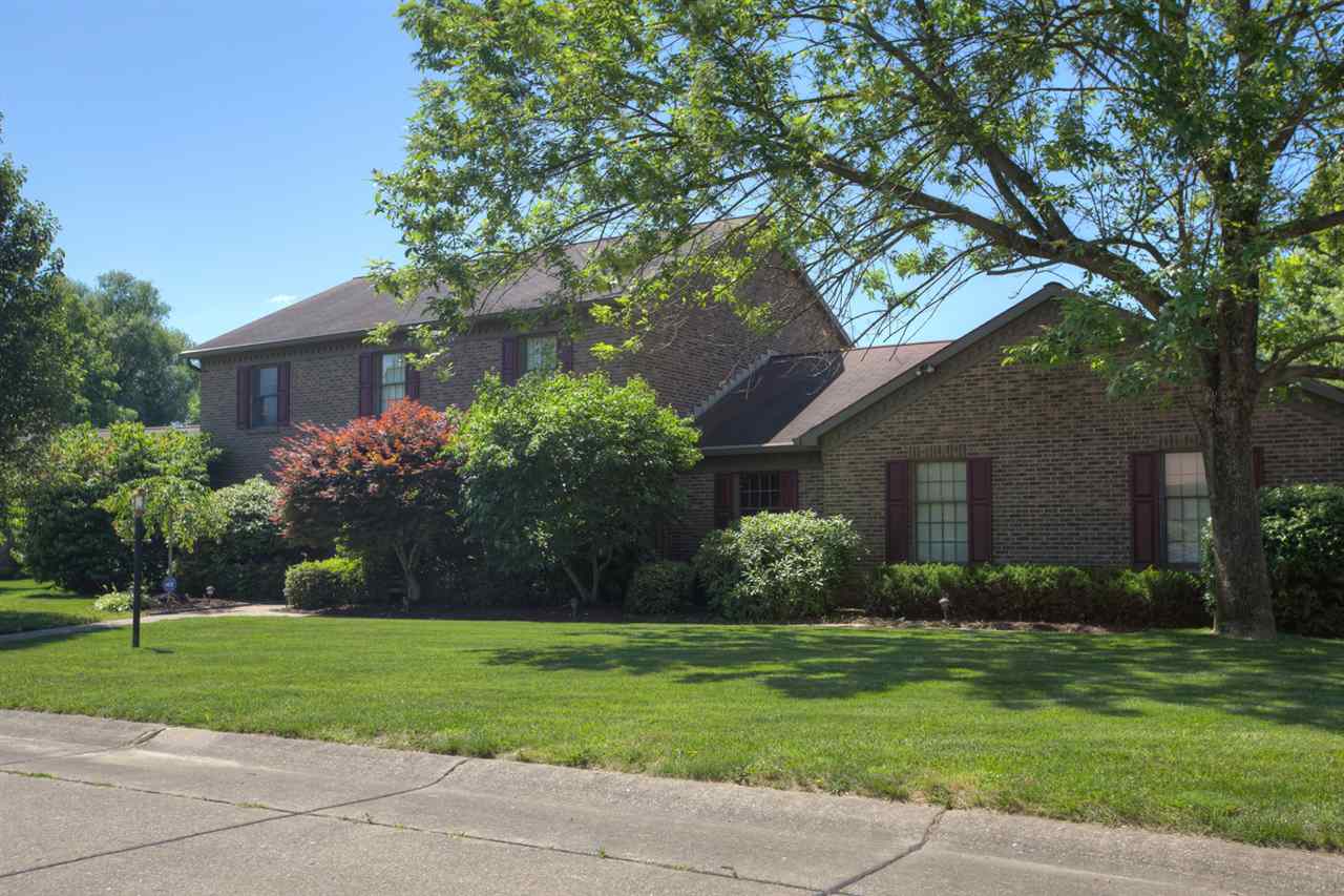 2945 Cypress Ct, Evansville, IN 47711 photo 3
