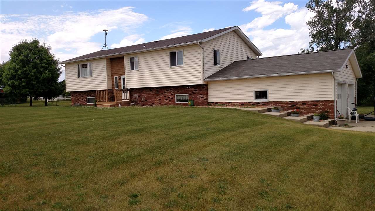 3115 E 600 N, Howe, IN 46746 photo 1