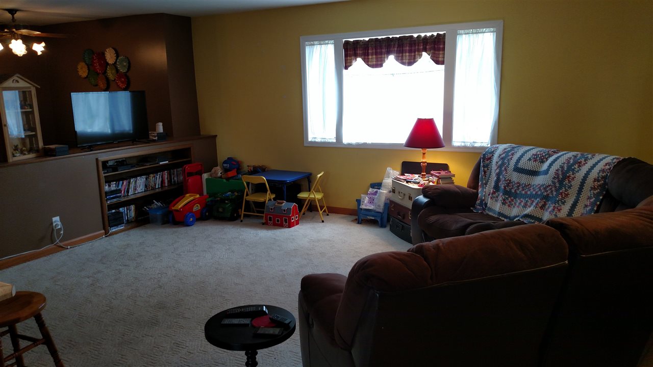 3115 E 600 N, Howe, IN 46746 photo 9