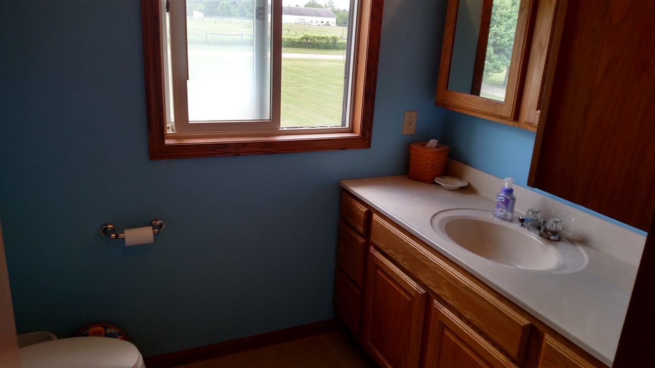 3115 E 600 N, Howe, IN 46746 photo 14