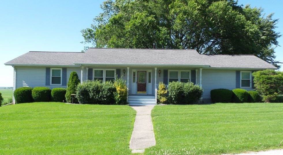 4 E Todd Dr, Washington, IN 47501 photo 1