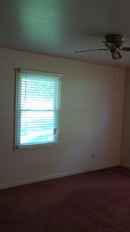 4 E Todd Dr, Washington, IN 47501 photo 9